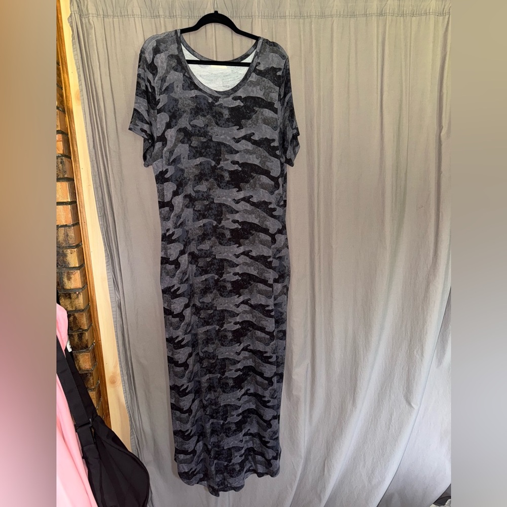 Oddy Gray Camouflage Maxi Dress